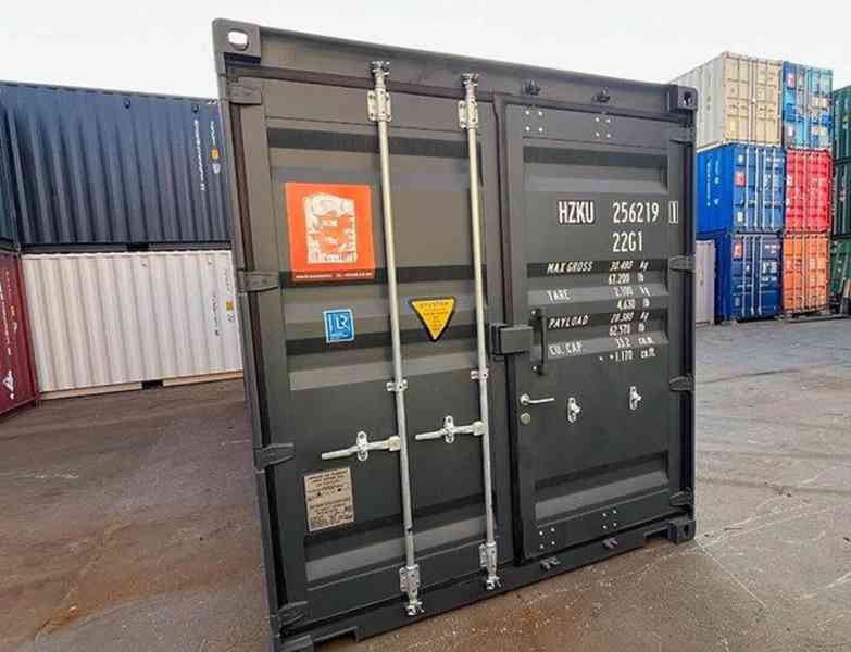 Prodejní stojan pro přepravní kontejnery o délce 20 stop s r - foto 9