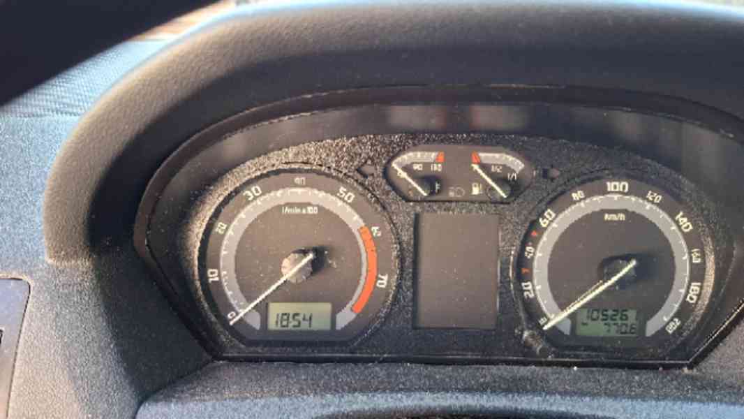 Prodám Škoda Fabia 1,2 HTP, 47 kW  - foto 12