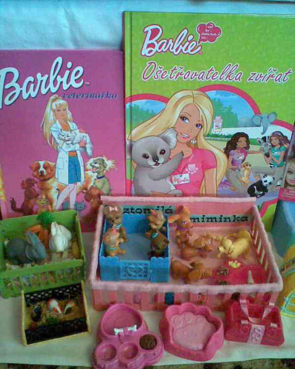 Barbie veterina se zvířátky - foto 13