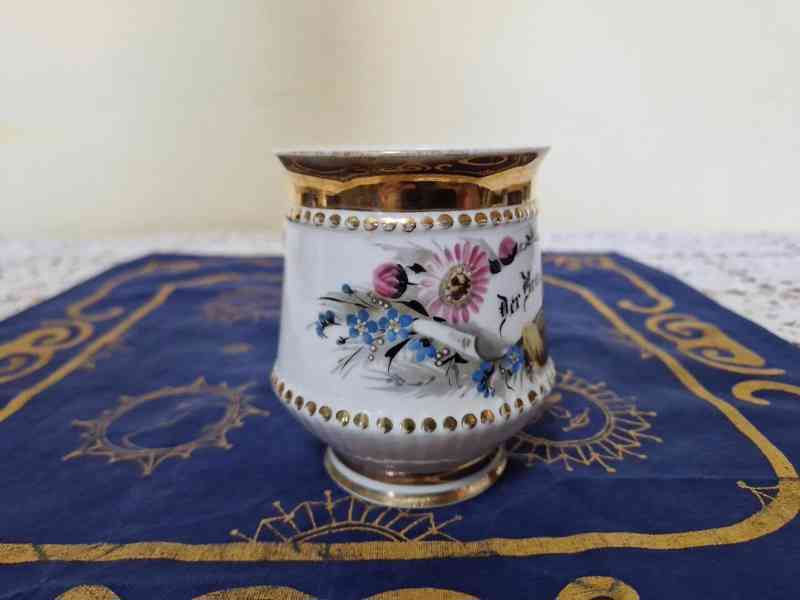 Sbírkový secesní porcelánový Hrnek Mušlák - foto 4
