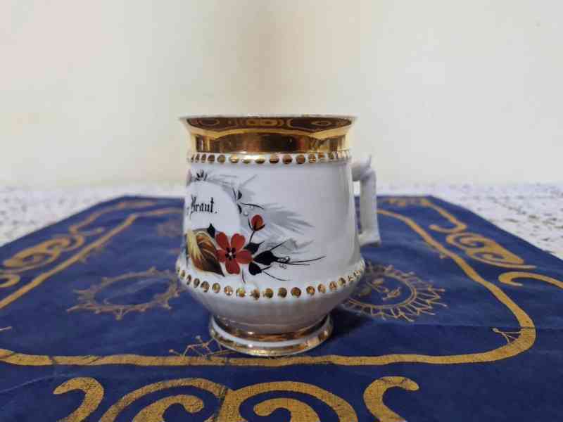 Sbírkový secesní porcelánový Hrnek Mušlák - foto 2
