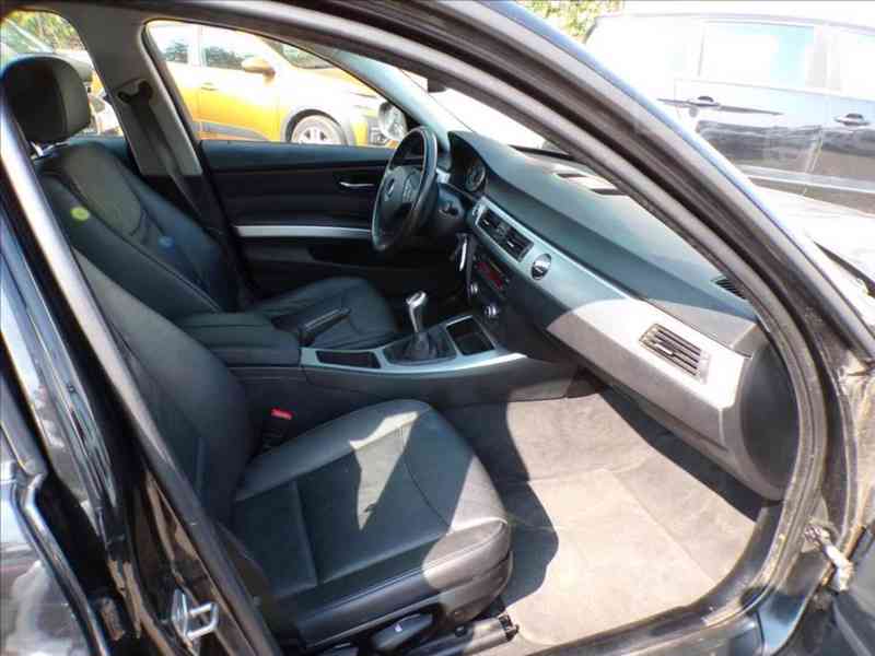 BMW 2,0 320D xDrive - foto 11