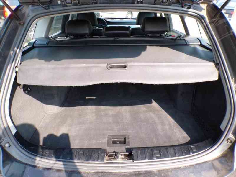 BMW 2,0 320D xDrive - foto 9