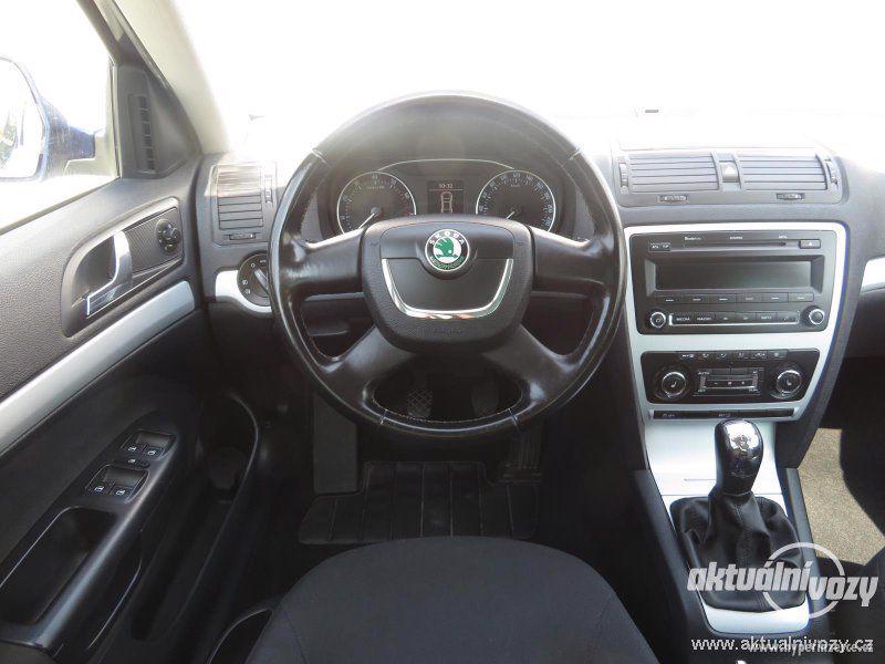 Škoda Octavia 1.2, benzín, r.v. 2010 - foto 4