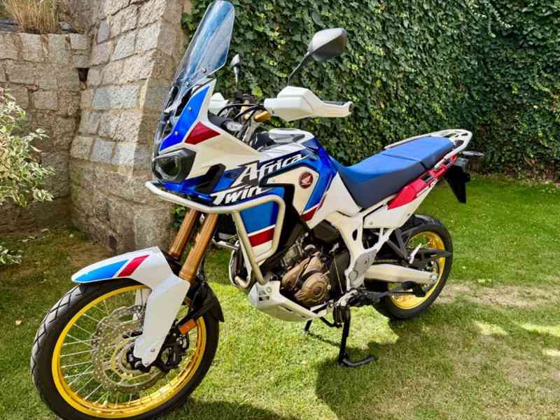 Honda Africa Twin CRF1000L 30th Anniversary Adventure Sports - foto 7