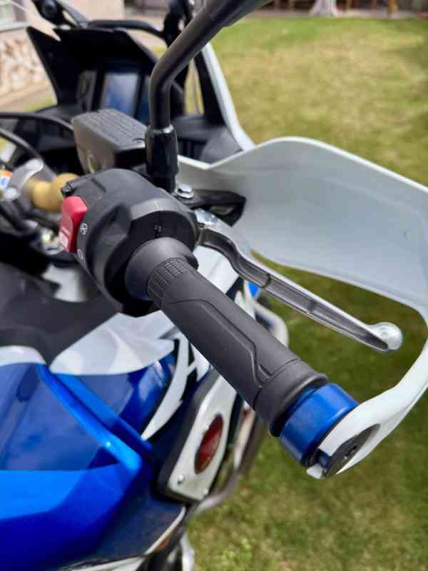 Honda Africa Twin CRF1000L 30th Anniversary Adventure Sports - foto 18