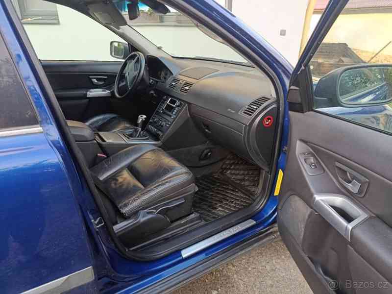 Volvo XC90 2,4 - foto 7