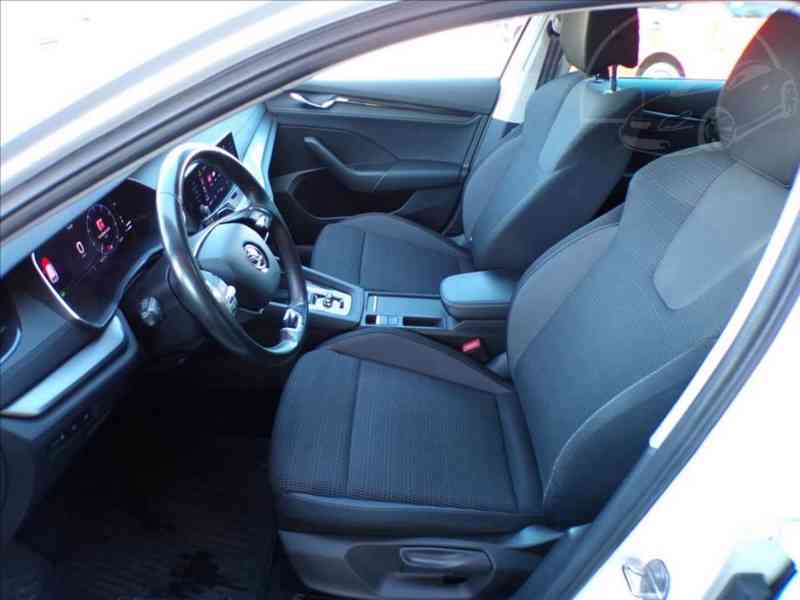 Škoda Octavia 2,0 TDI DSG,AMBITION-DPH - foto 9