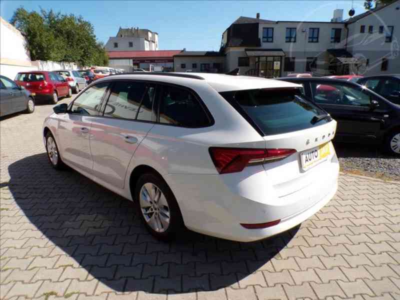 Škoda Octavia 2,0 TDI DSG,AMBITION-DPH - foto 3