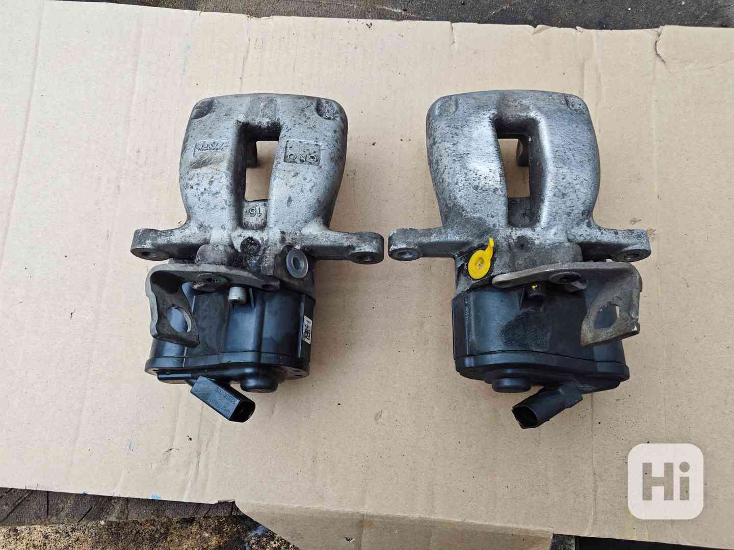 Zadní brzdiče VW B6 Passat  - foto 1