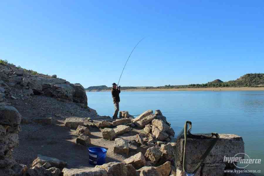 Rybářská dovolená ve Španělsku na řece Rio Ebro - foto 8