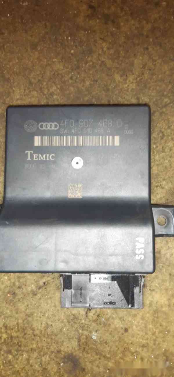 řídící jednotka gateway AUDI A6 4F0 4F0907468D - foto 2