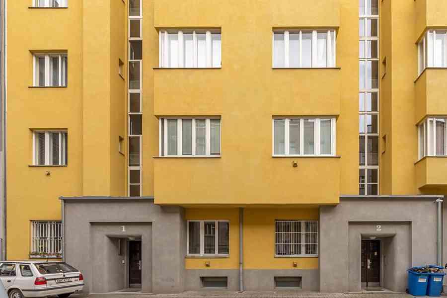 Pronájem bytu 1+kk 23 m² Křižíkova, Praha - foto 3
