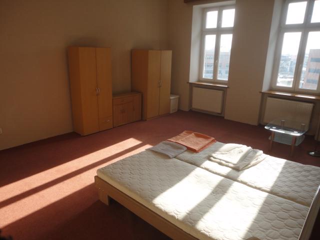 Pronájem 2+1, ulice Dornych, centrum (u Vaňkovky), 85 m2, ko - foto 5
