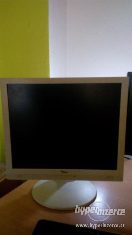Monitor LCD Fujitsu Siemens SCENICVIEW A19"-2A - foto 4