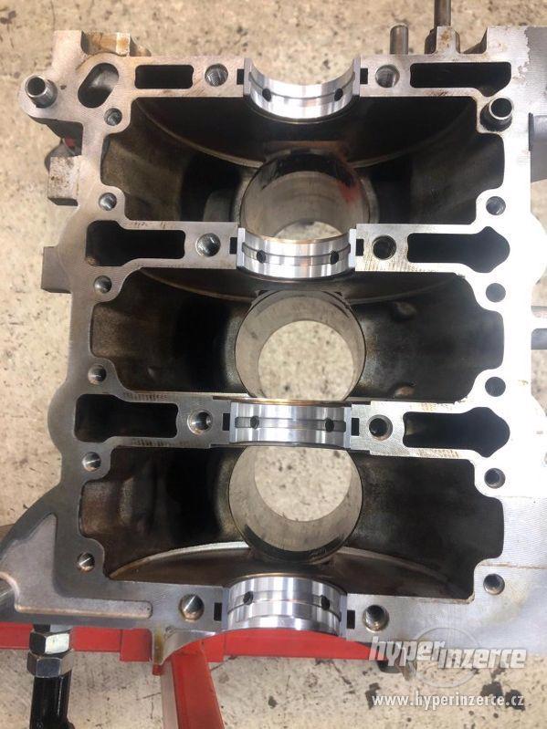 Kompletní repasovaný motor 1.2 HTP 6V 40KW Kód AWY, BMD - foto 5