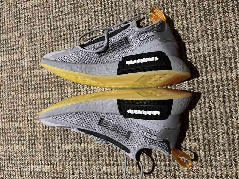 Adidas NMD R1 Spectoo, velikost 38 - foto 6