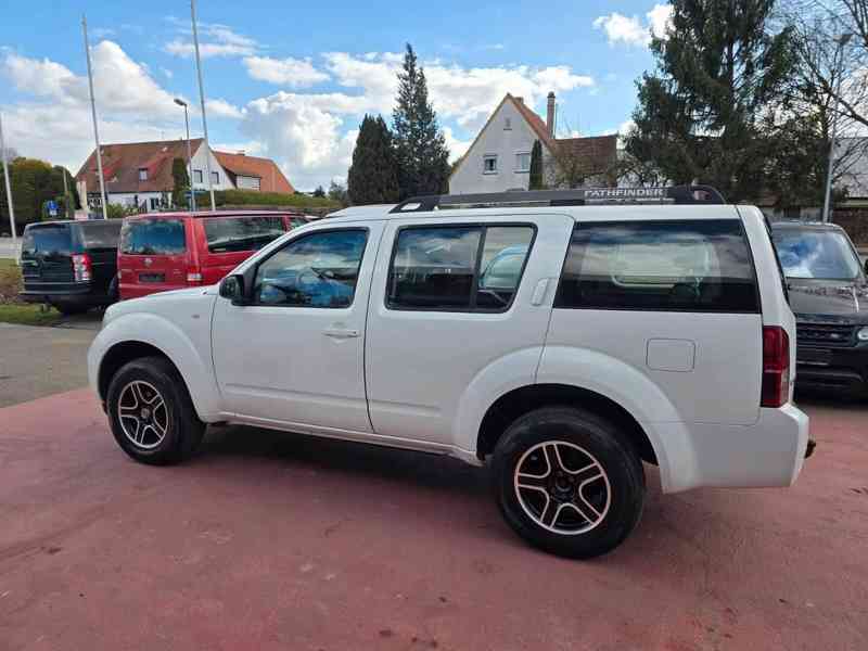 Nissan Pathfinder 2.5 dCi 126kw - foto 5