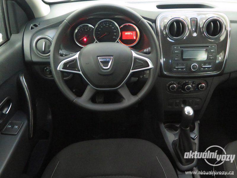 Dacia Sandero 1.1, benzín, rok 2017 - foto 11