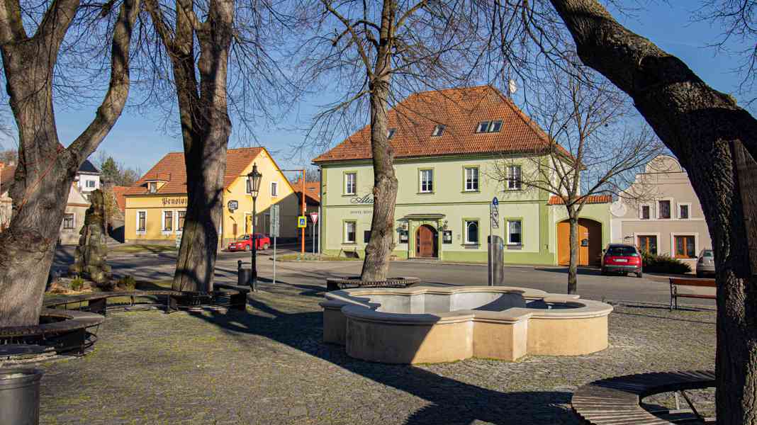 Prodej hotelu Atawa v Rabí v šumavském podhůří - foto 3