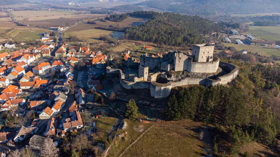 Prodej hotelu Atawa v Rabí v šumavském podhůří - foto 31