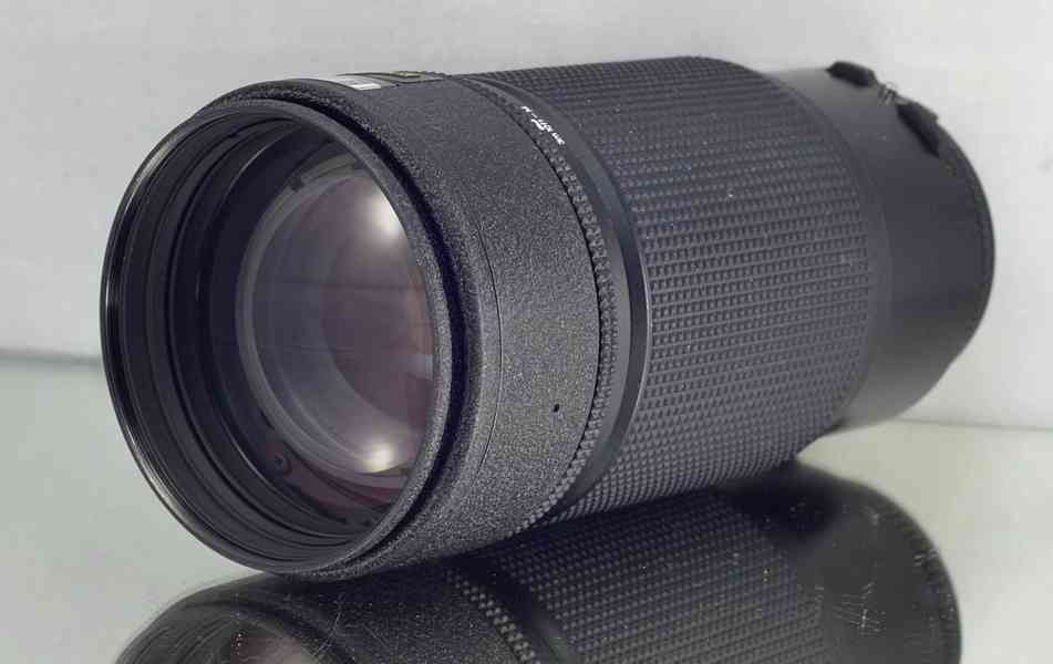 Nikon AF Nikkor 80-200mm 1:2.8 ED ** - foto 3