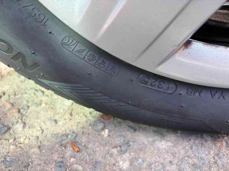 Škoda Fabia 1,2   K prodeji Fabia HTP 51KW - foto 3