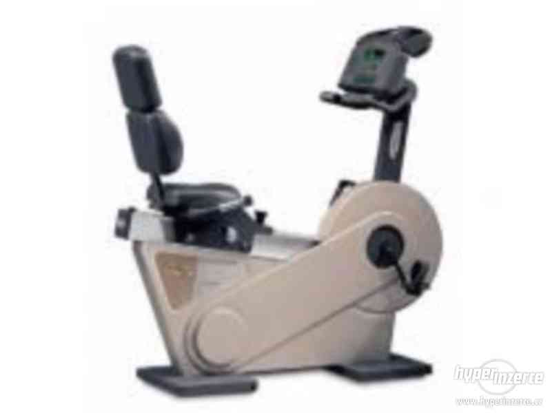 Rotoped s opěrou sezení Technogym izotonic - element line - foto 1