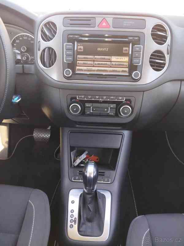 Volkswagen Tiguan 2,0 - foto 6