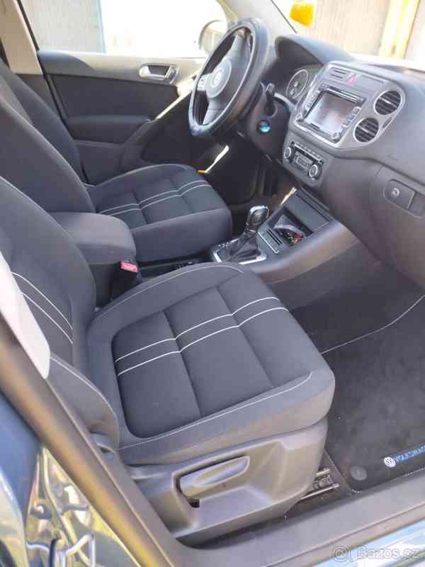 Volkswagen Tiguan 2,0 - foto 8
