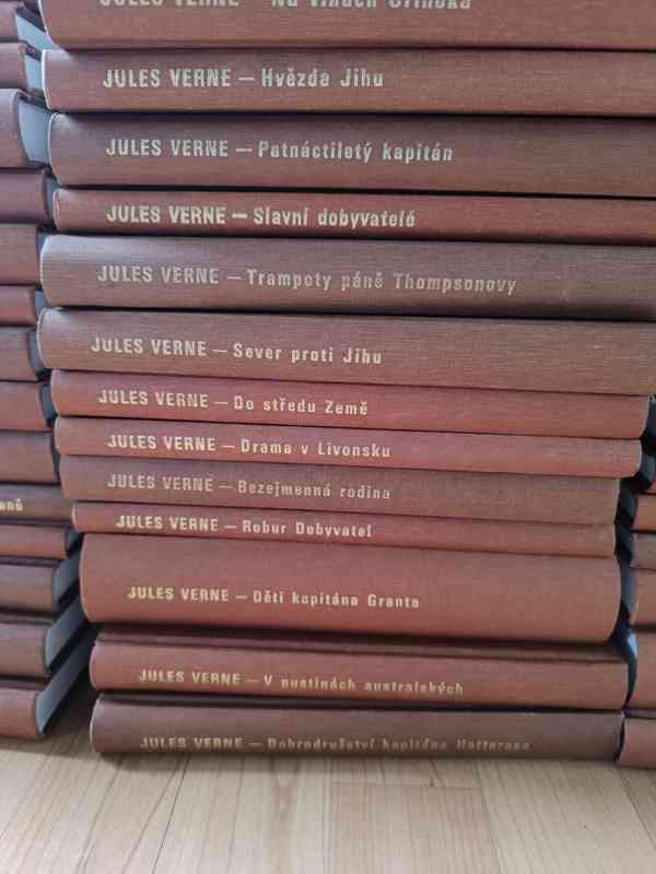 Knihy Jules Verne - foto 6