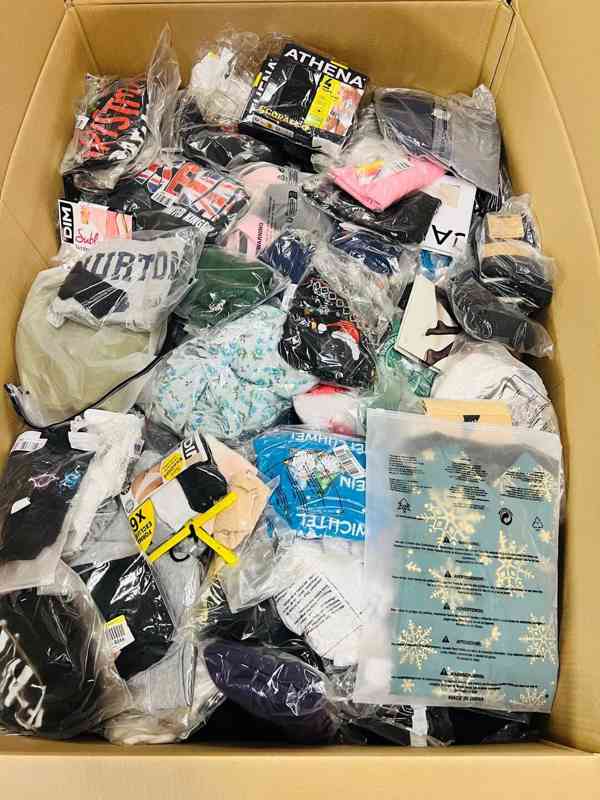 Paleta s oblečením  - foto 5