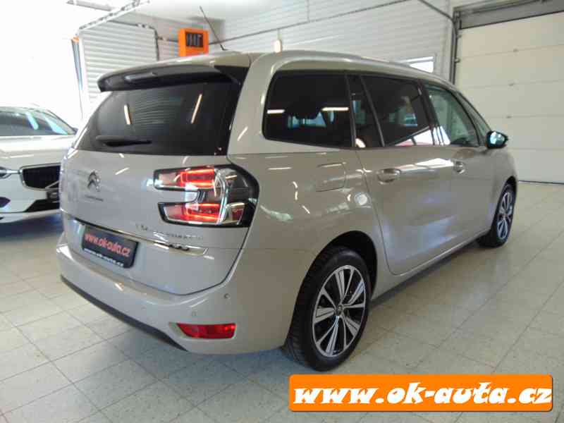 Citroën Grand C4 Picasso 1.6 HDI SHINE 96 kW 7MÍST 2019 - foto 4