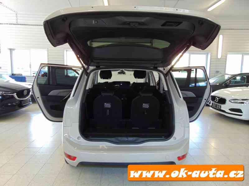 Citroën Grand C4 Picasso 1.6 HDI SHINE 96 kW 7MÍST 2019 - foto 9