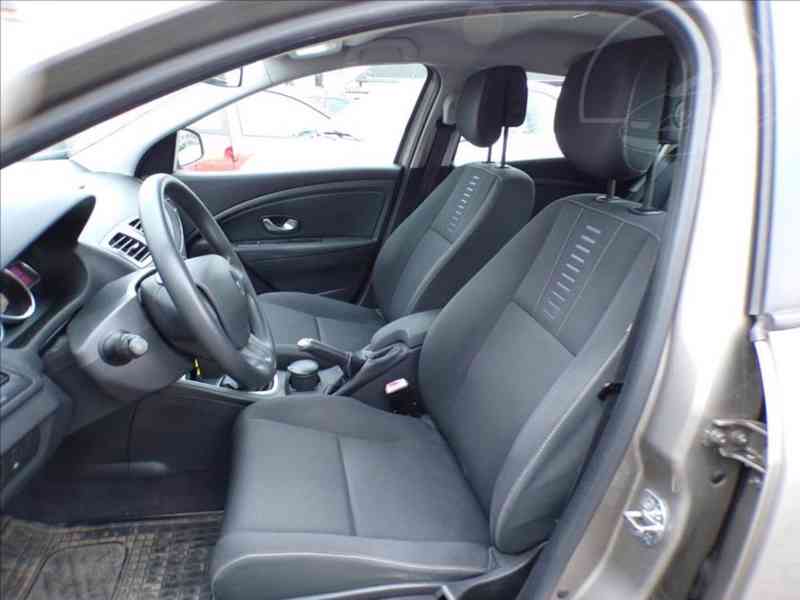 Renault Megane 1,6 16V DIGI.KLIMA,1.MAJITEL - foto 7