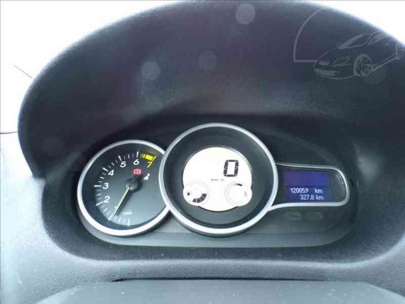 Renault Megane 1,6 16V DIGI.KLIMA,1.MAJITEL - foto 6