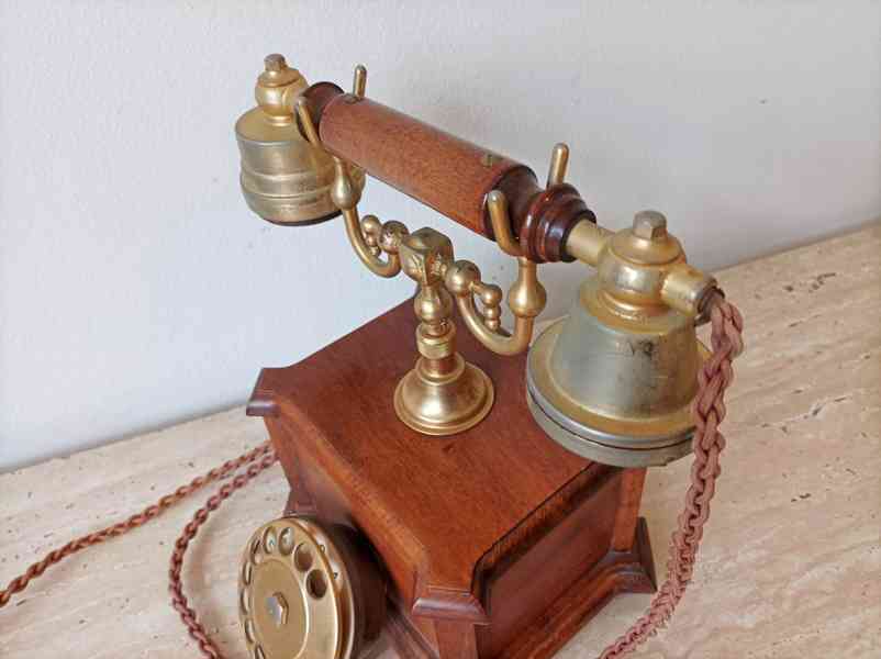 Starožitný elegantní stolní telefon v krásném stavu  - foto 6