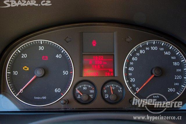 Prodám VW Caddy 1,9 TDI - foto 7