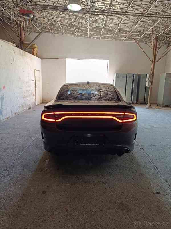 Dodge Charger 6,4   SRT Daytona edition Hellcat lo - foto 8