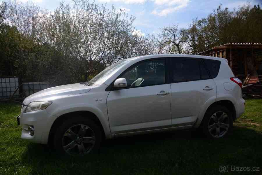 Toyota RAV4 4 - foto 2