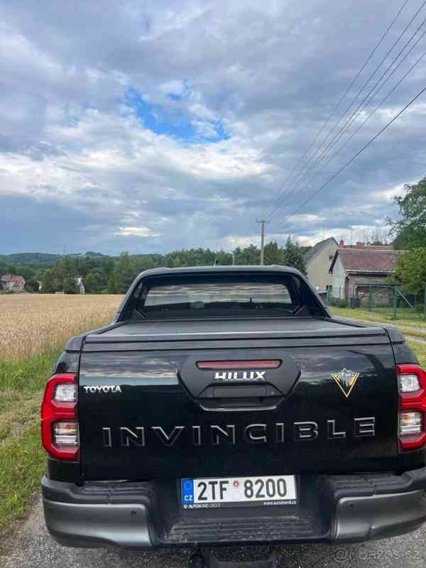 Toyota Hilux D-4D 150 kW, ČR, 1.majitel - foto 5