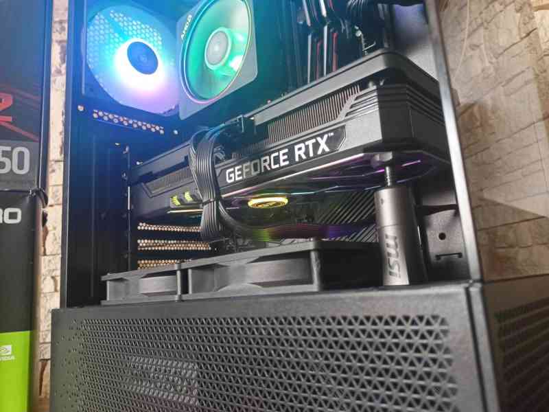 🔥 HERNÍ PC RYZEN 5 5600X, 16GB RAM, RTX 3070 GAMING, SSD 🔥 - foto 2