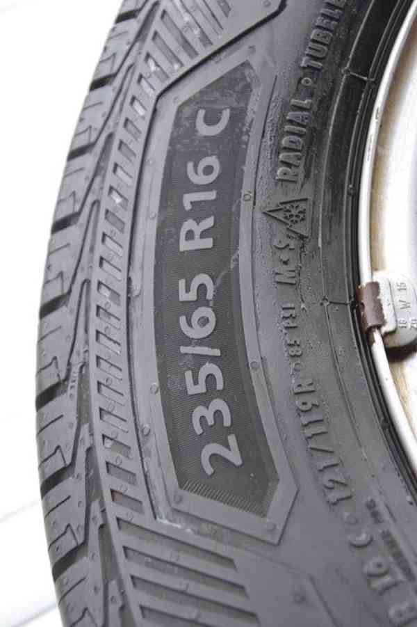 235/65 R16C sada Barum Mercedes-Benz Sprinter - foto 3