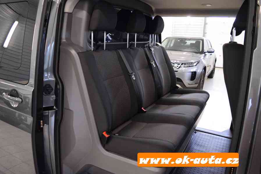 Volkswagen Transporter 2.0 TDI COMFORT DSG LONG 5 MÍST 2022  - foto 10