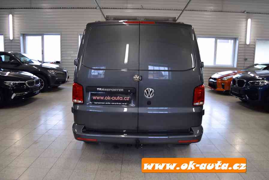 Volkswagen Transporter 2.0 TDI COMFORT DSG LONG 5 MÍST 2022  - foto 4