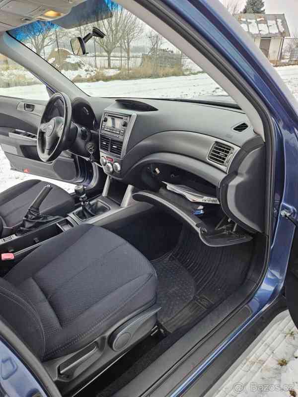 Subaru Forester 2,0   Boxer AWD - foto 21