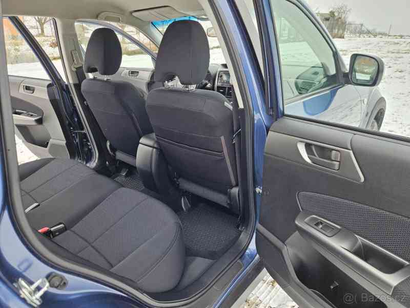 Subaru Forester 2,0   Boxer AWD - foto 23