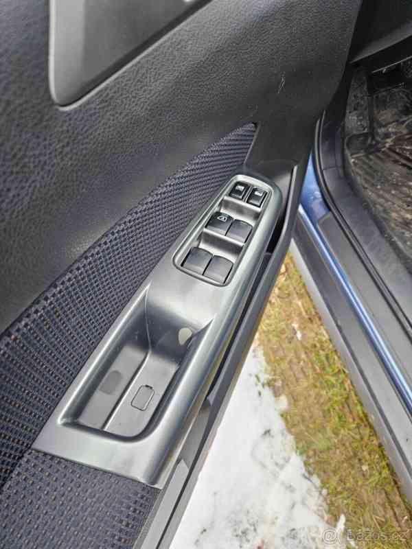 Subaru Forester 2,0   Boxer AWD - foto 20