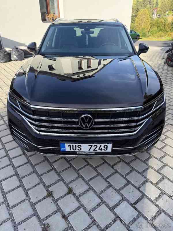 Volkswagen Touareg 3,0   V6 210kW TOP STAV - foto 1