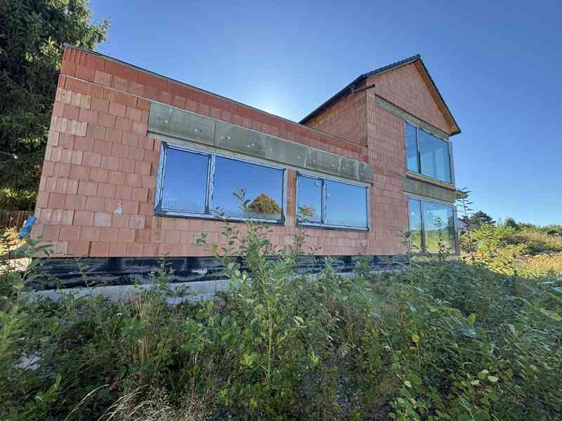 Prodej rozestavěného rodinného domu v klidné části Frymburku - foto 3